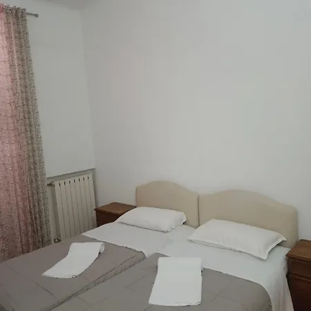 Niam House Volturno * Rom