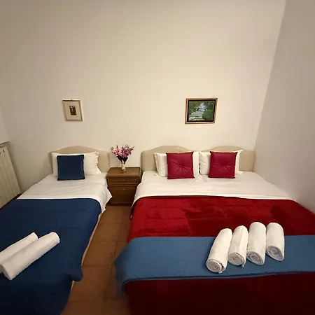 Homestay Niam House Volturno Rome